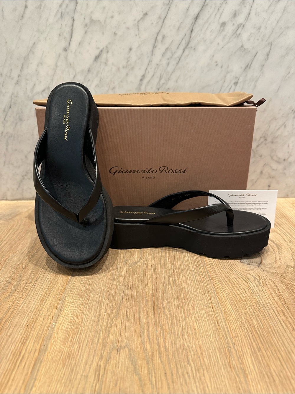 NWT Gianvito Rossi Napnero Black Platform Thong Sandals